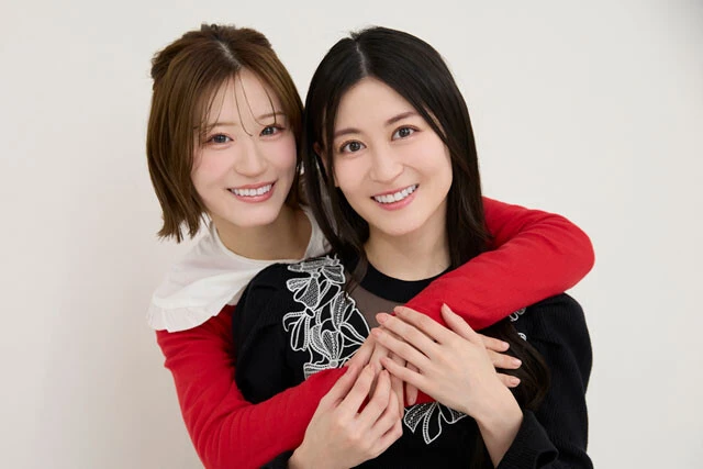 元NMB48上西恵・上西怜の上西姉妹がクロストーク「写真集の銭湯のページは、恵ちゃんに現場に来てもらって、SNS用のオフショットを撮ってもらったんです(笑)」(怜) 「こんな感じに撮って」って見本を見せられて、めちゃプレッシャーでした」(恵)